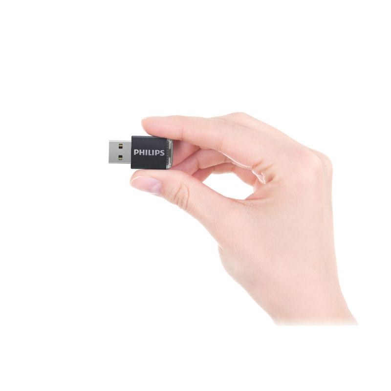 Der Philips AirBridge ACC4100/00 ist ein kabelloser Adapter, der speziell für die Verwendung mit dem Philips SpeechMike Premium Air und dem SpeechOne Headset entwickelt wurde. Dieser Adapter bietet eine nahtlose Verbindung und ermöglicht eine flexible, kabellose Nutzung, was die Effizienz und Benutzerfreundlichkeit in professionellen Umgebungen erheblich steigert.
